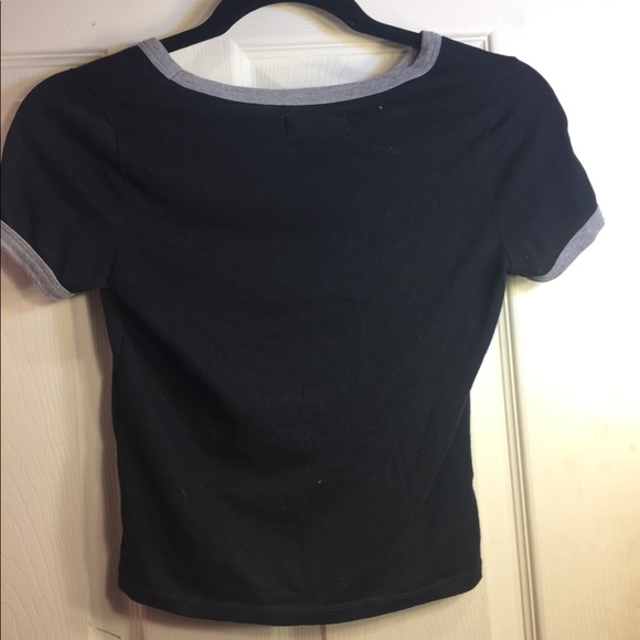 Crop top - Picture 2 of 2